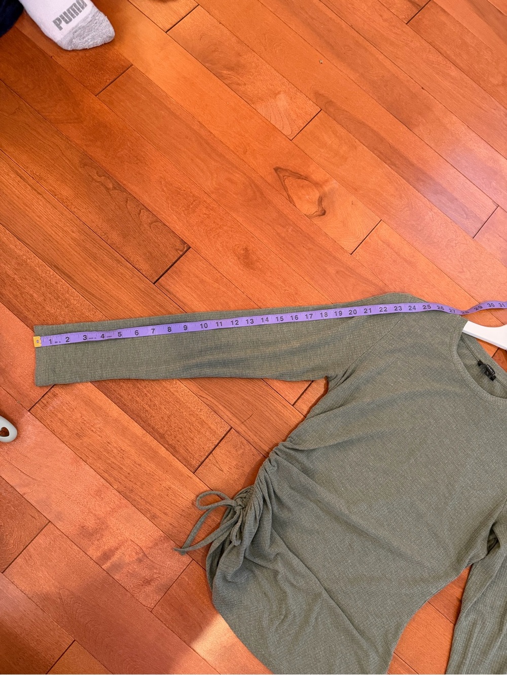 Dynamite Olive Green Ribbed Ruched Drawstring Top M - Picture 5 of 5